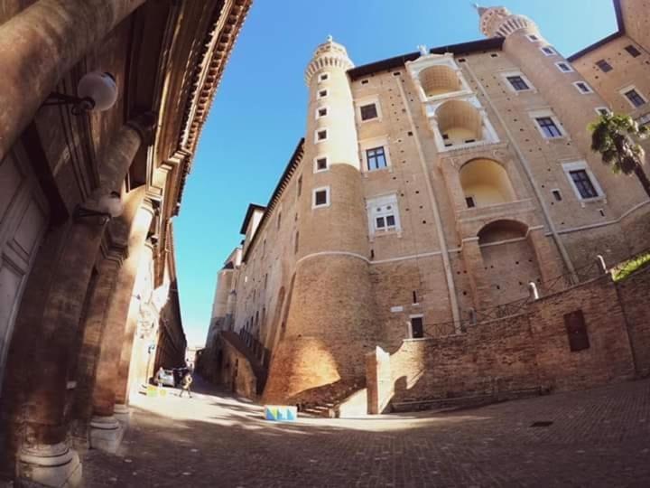B&B Pellipario Urbino Kültér fotó